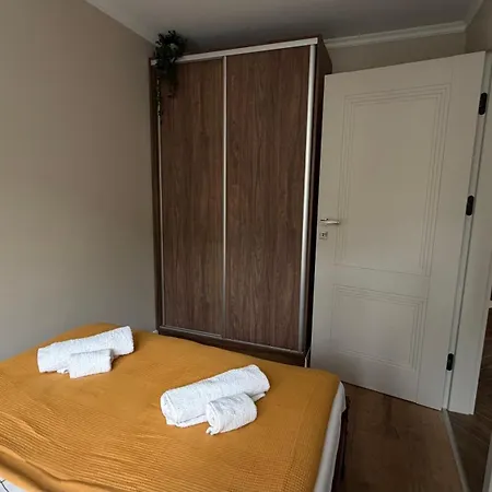 500 Metrow Od Zamku 3 * Malbork